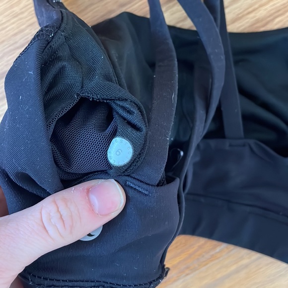 Lululemon sports bra - Picture 3 of 3